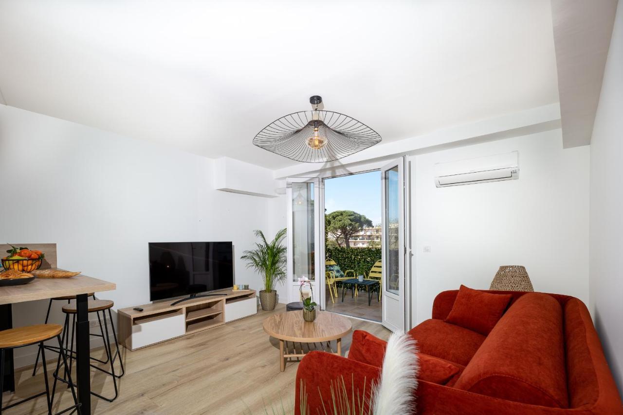 Superbe T2 Juan Les Pins 300M Des Plages Antibes Exterior foto